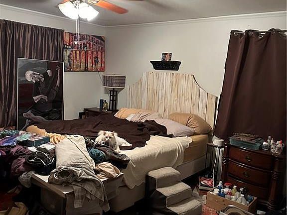 3rd image of 5808 Tchoupitoulas St
