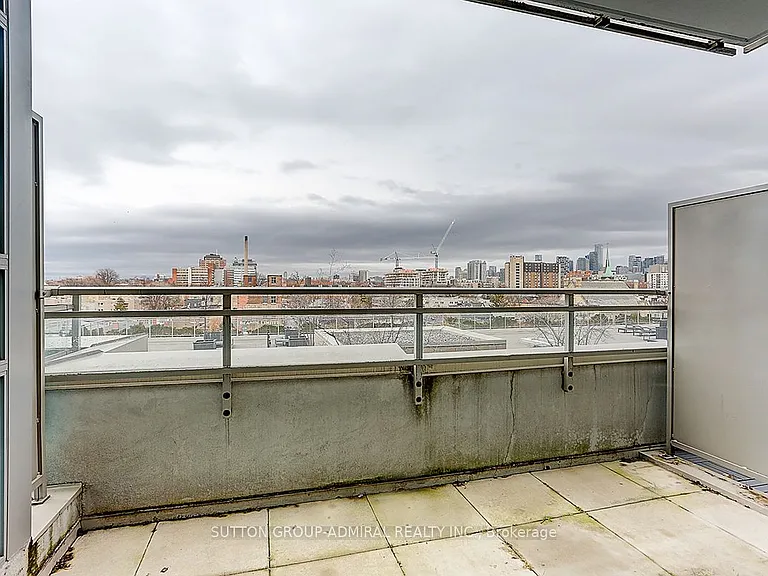 156 Portland St #403 — Photo 21