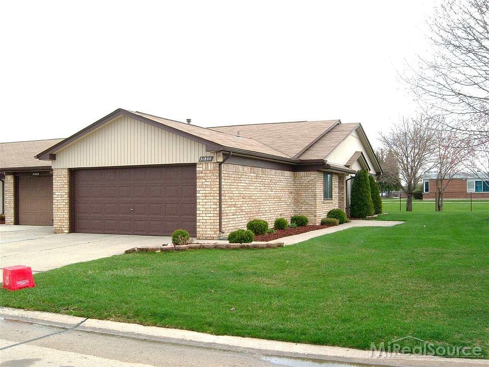 1st image of 31800 Raymond Dr