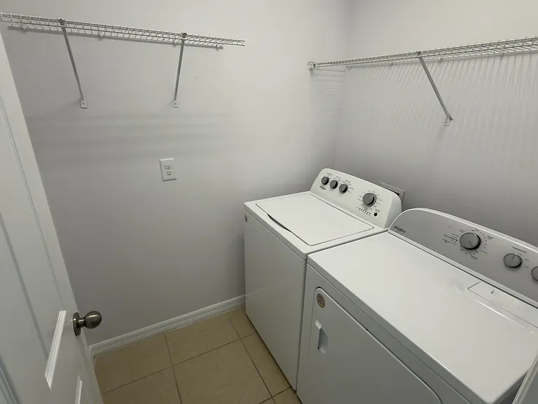2504 Fassona Dr — Photo 9