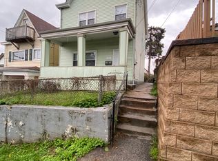 Updated 2BR Apartment with office now showing!, Pittsburgh, PA 15203
