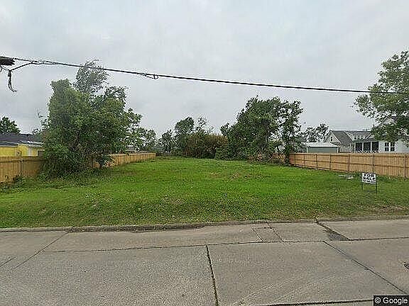 1st image of 1808 Lake St