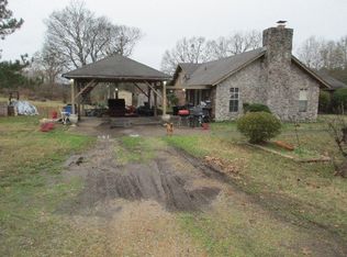 205 Hill Rd, Canton, MS 39046