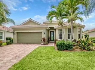13551 Salinas St, Venice, FL 34293