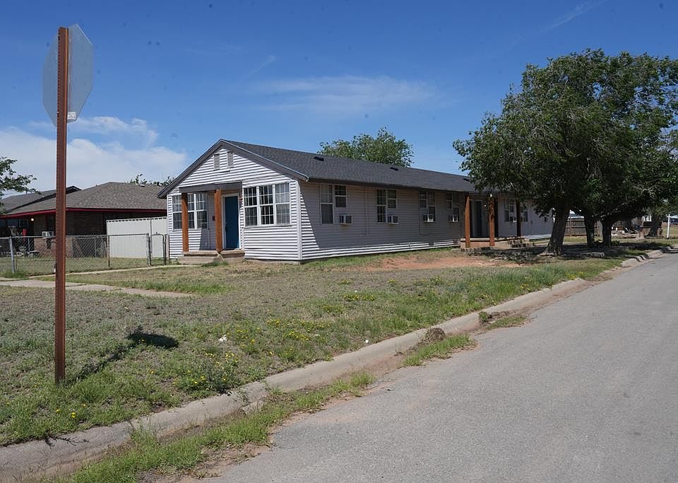 1st image of 2400 College Ave