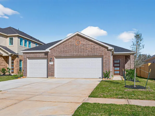 9746 Enclave Ridge Rd, Willis, TX 77318