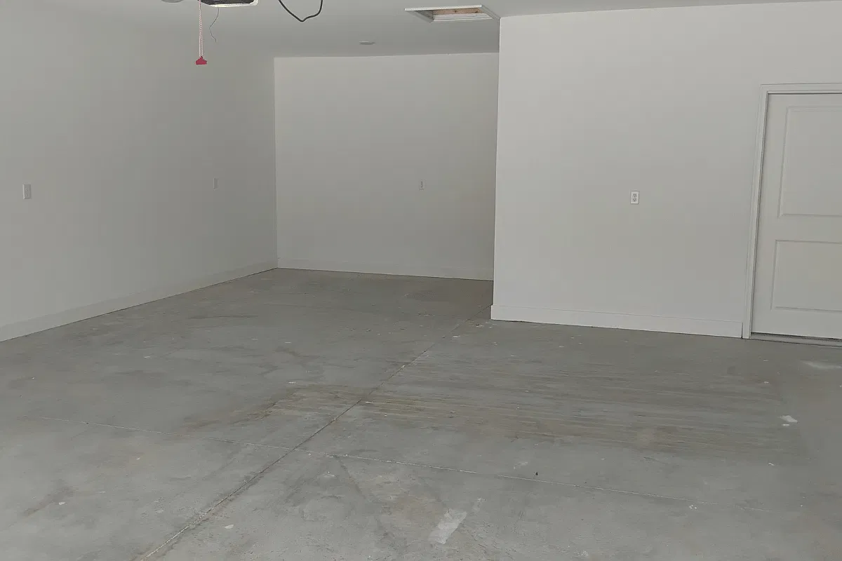 2 bed, 1422 sqft, $2,900 — Photo 3