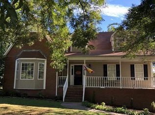 385 Hickory Rd, Gardendale, AL 35071