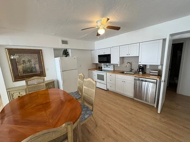 108 Myakka Dr #A — Photo 5