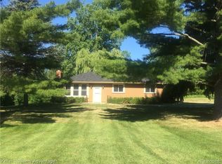 21355 Beck Rd, Northville, MI 48167