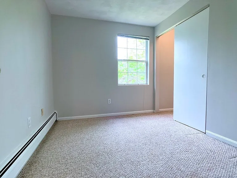 25 Columbia Ave #25 — Photo 19
