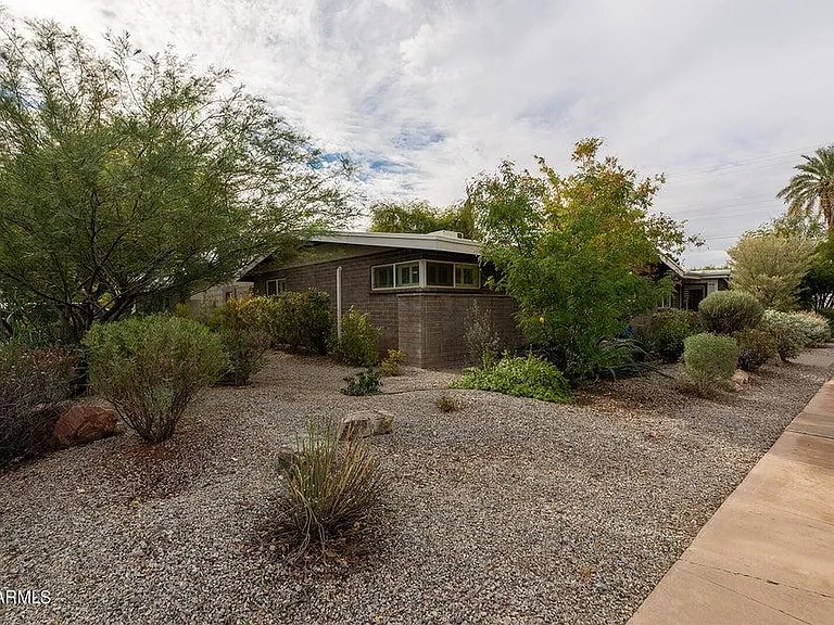 407 E Aepli Dr — Photo 29