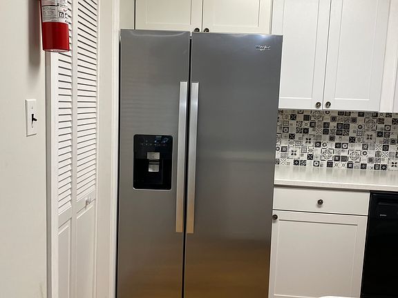 3rd image of 167 Pennsylvania Way #167