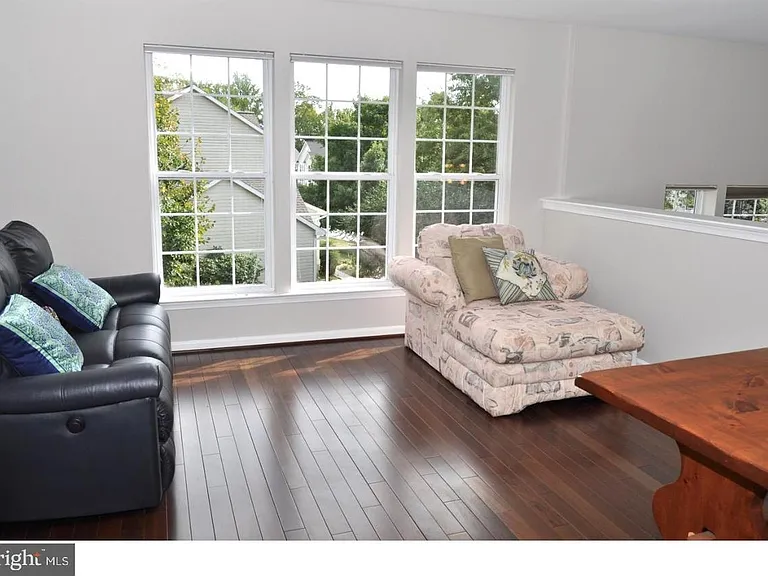 7 Matson Ct — Photo 17