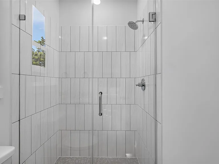 835 Rachel St #A — Photo 23