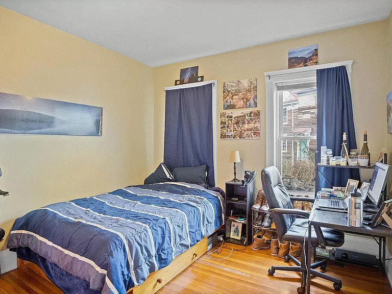 69 Pleasant St #1 — Photo 8