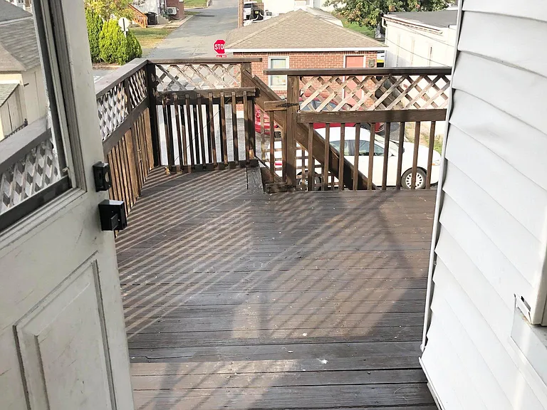 523 E Philadelphia Ave #2 — Photo 15