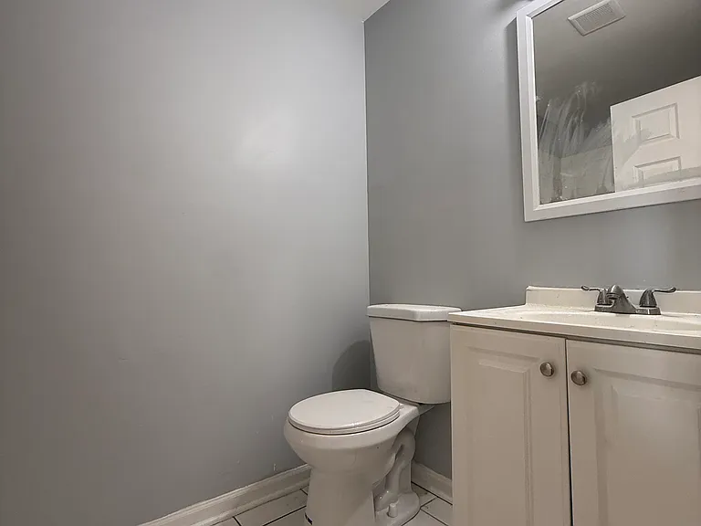 5717 S Indiana Ave #1S — Photo 16