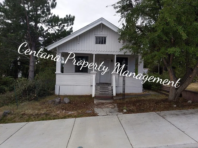 1138 W Park St — Photo 9