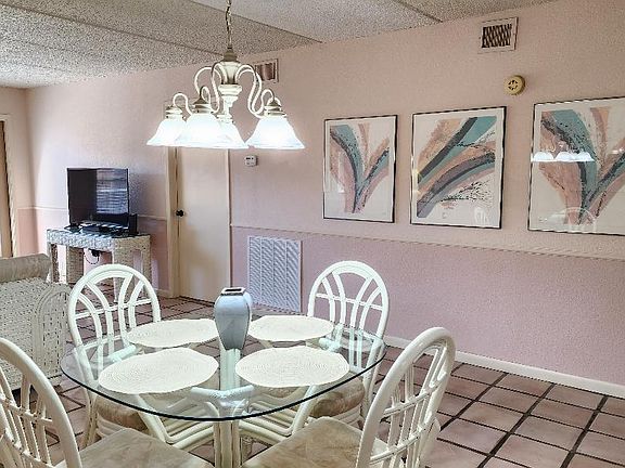 5th image of 2401 Gulf Blvd #308