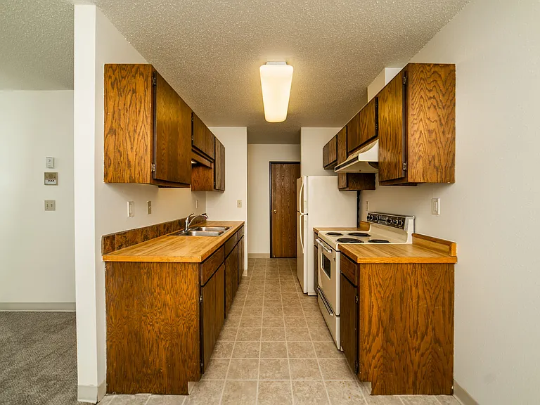 1095 Westside Dr #210 — Photo 9