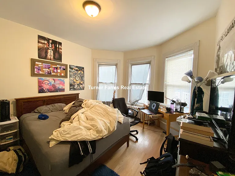 17 Sachem St — Photo 11