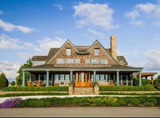 193 Carnegie Harbor Dr, Portsmouth, RI 02871