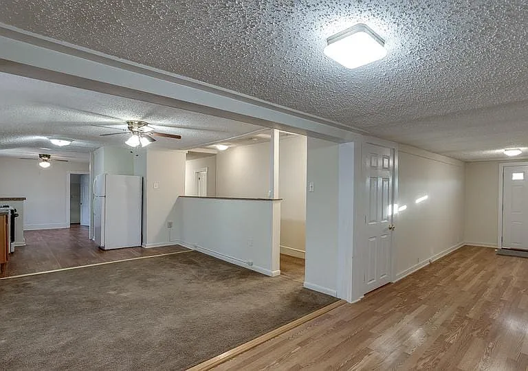 7B Dresser Ave #1 — Photo 3