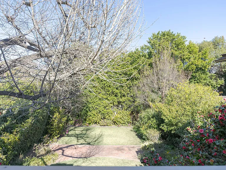 2150 S El Molino Ave — Photo 47