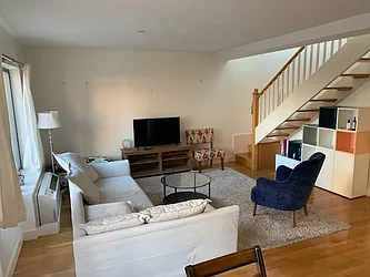 Rented by Marc Alloul, LREB