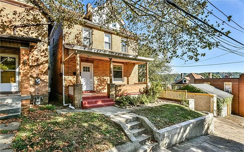 12 Elm Ln photo 1