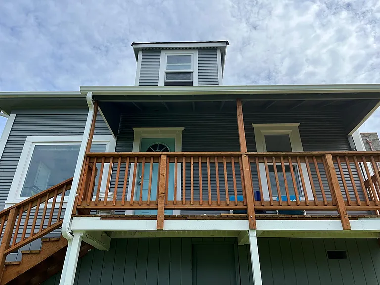 520 Boulevard St — Photo 2