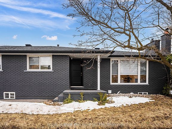 2nd image of 263 Cook St