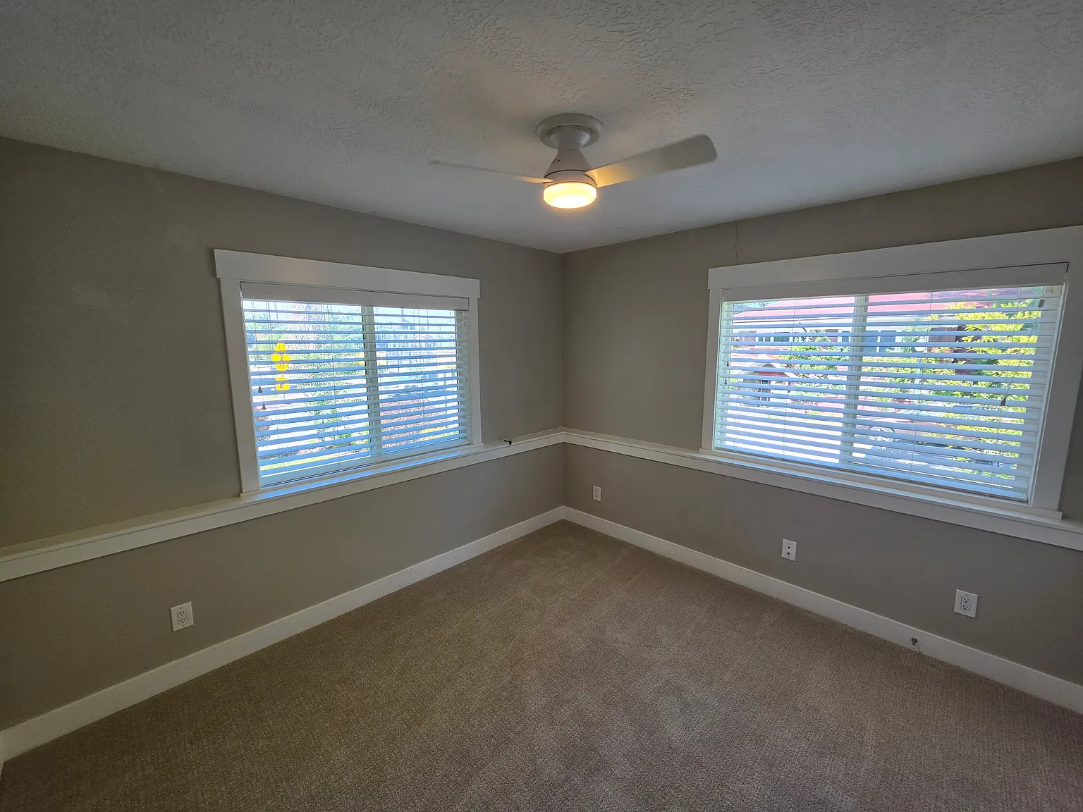4 bed, 3.5 bath, 2801 sqft, $3,995 — Photo 3