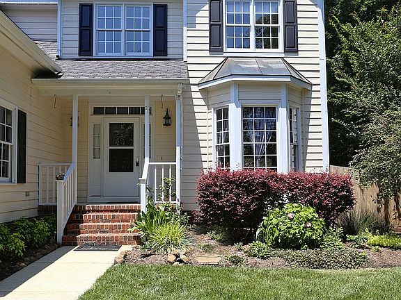 2nd image of 415 Perry Creek Dr