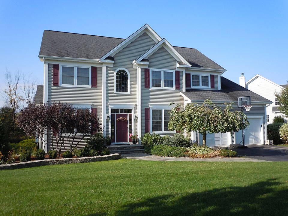 95 Holbrook Rd.