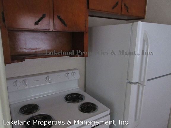 5th image of 2329 Jungle St
