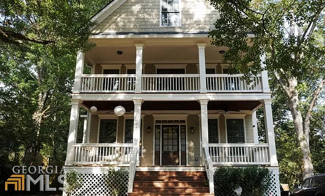 2431 Lowe St NW photo 1
