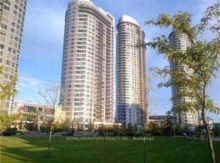 151 Village Green Sq #303, Toronto, ON M1S 0K5