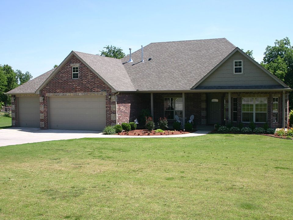 1+ Acre built 2008