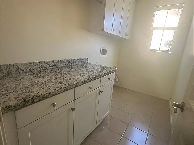 21116 Blossom Way — Photo 9