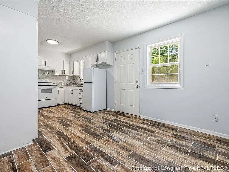 2436 Bragg Blvd — Photo 13