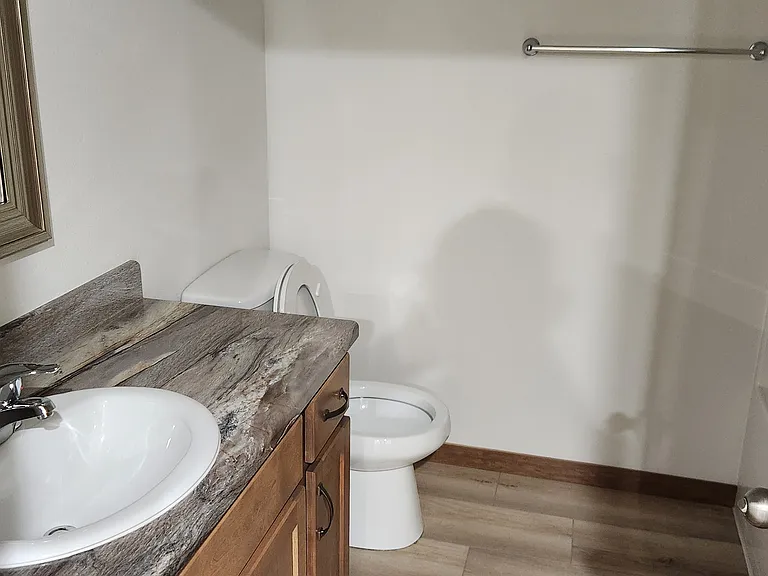 3415 S Heather Ave #1 — Photo 7
