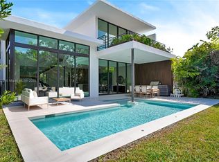 168 SW 20th Rd, Miami, FL 33129