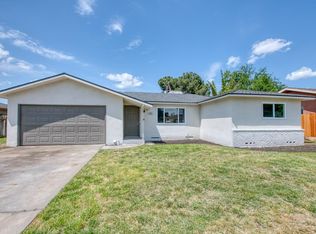 807 N Orangewood Ave, Fresno, CA 93727