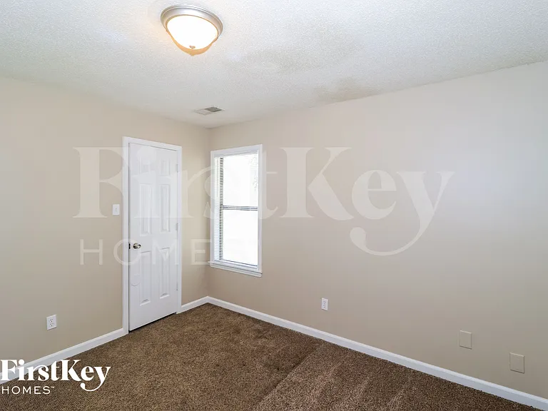 970 Hawkview Dr — Photo 12