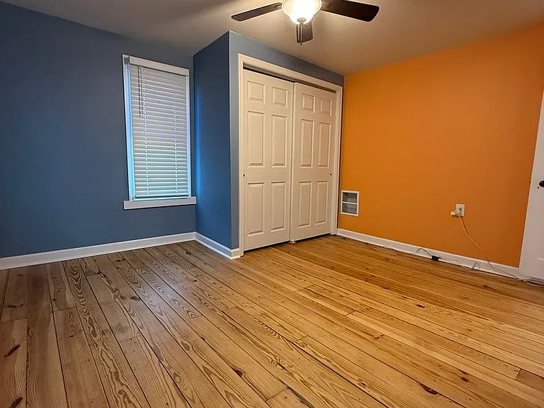 960 Maple St — Photo 19