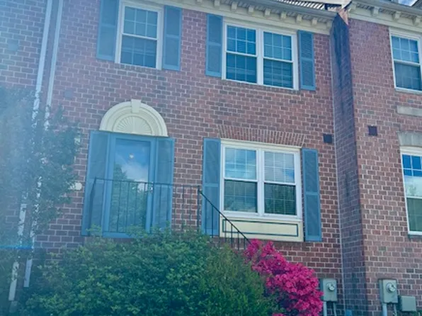 23 Roger Valley Ct #1, Parkville, MD 21234