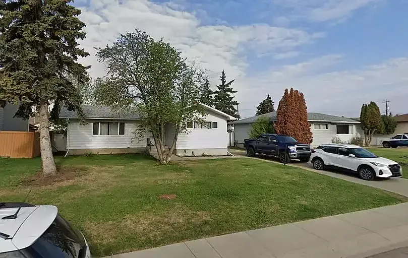 9318 162nd St NW photo 1