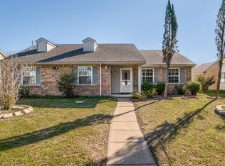 918 Lesa Ln, Garland, TX 75042